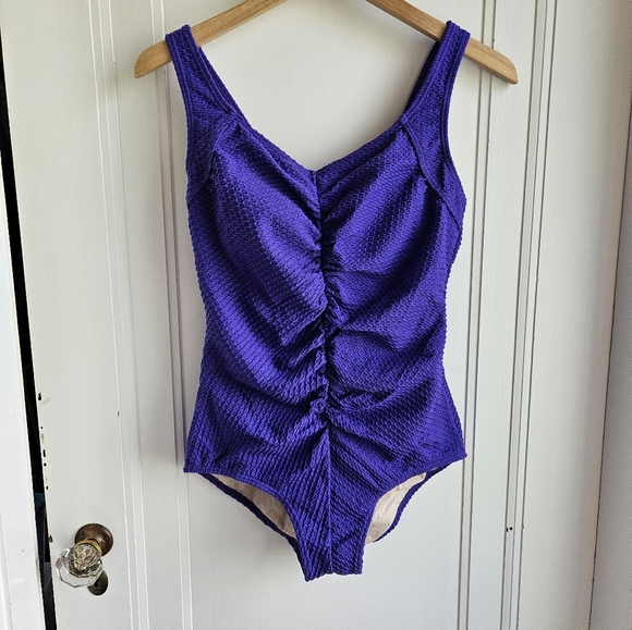 Swim & Sweat Chlorine Resistant AQUAMORE Solid Textured Shirred Front One Piece - Picture 3 of 13